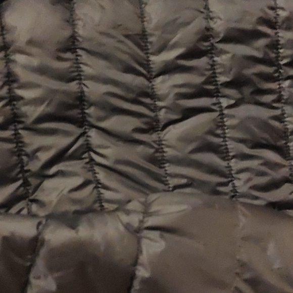 Novelti Sport Reversible Puffer Jacket Size XL - Picture 3 of 14